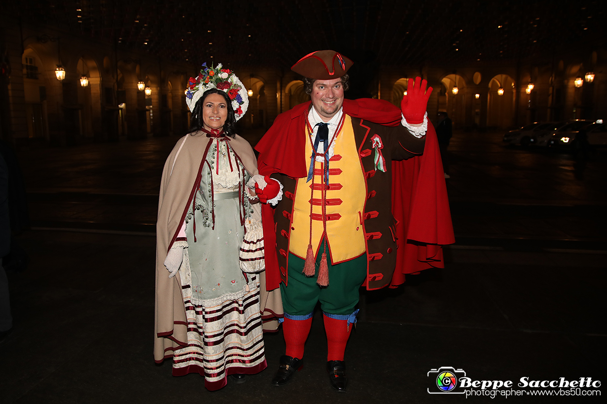 VBS_3499 - Investitura Ufficiale Gianduja e Giacometta Famija Turineisa - Carnevale di Torino 2024.jpg